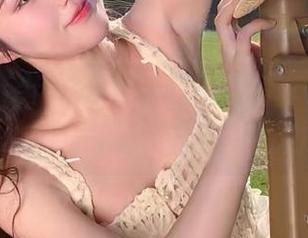 Aery Tiefling女王的最新写真作品，令人惊艳的风格演绎与独特魅力.txt